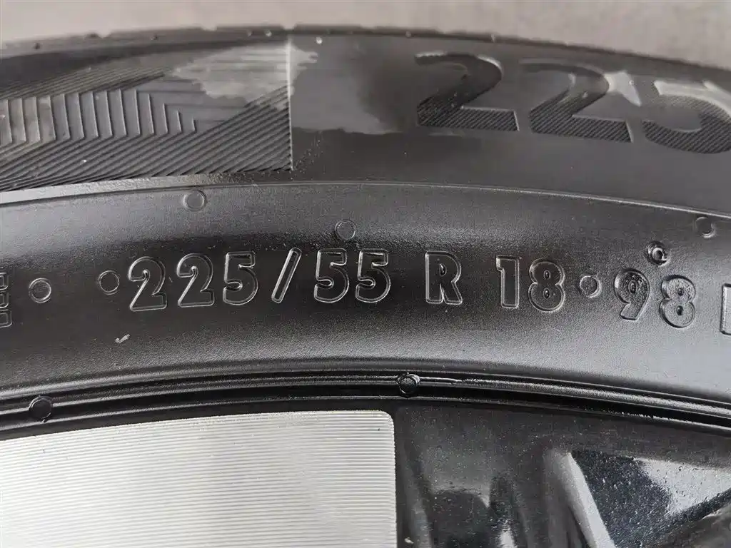Star Milo 2022 1.5T CVT RS Honeycomb Edition купить на сайте DeffCars