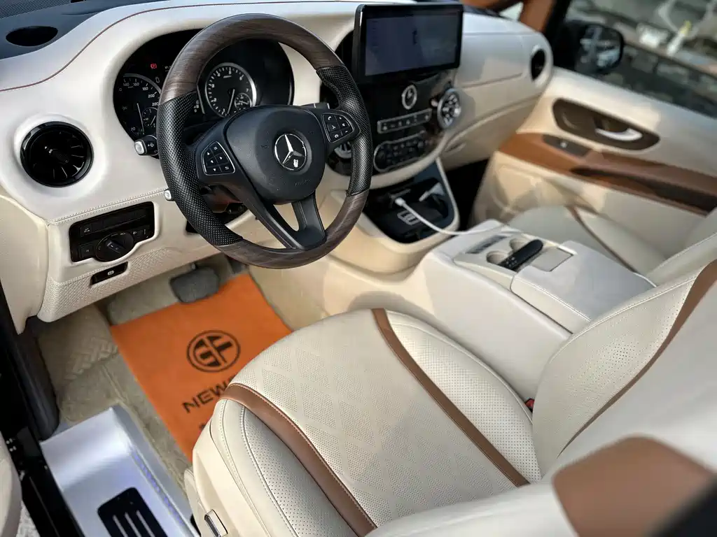 Vito 2021 2.0T Business Edition 7 seats купить на сайте DeffCars