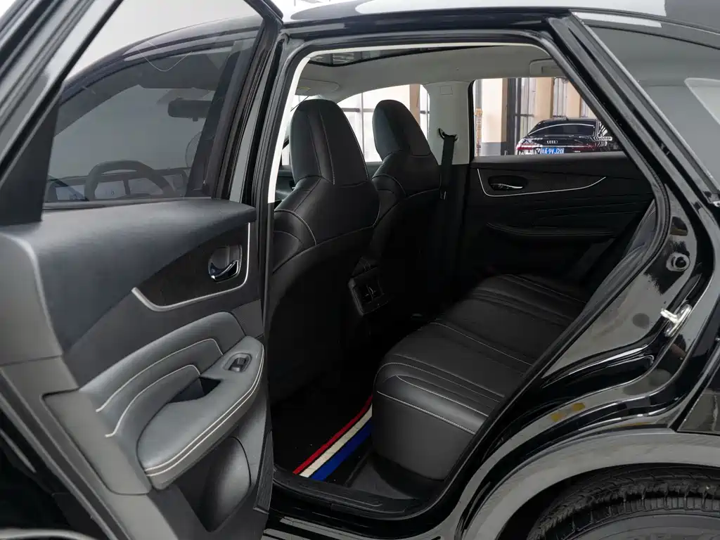 Venucia Big V 2022 260T Dark Horse Edition·Idol купить на сайте DeffCars