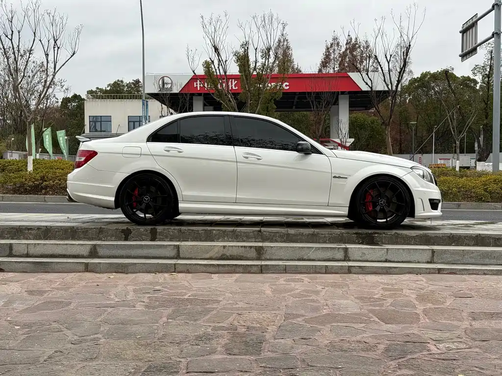Mercedes-Benz C-Class AMG 2014 AMG C 63 Edition 507 купить на сайте DeffCars