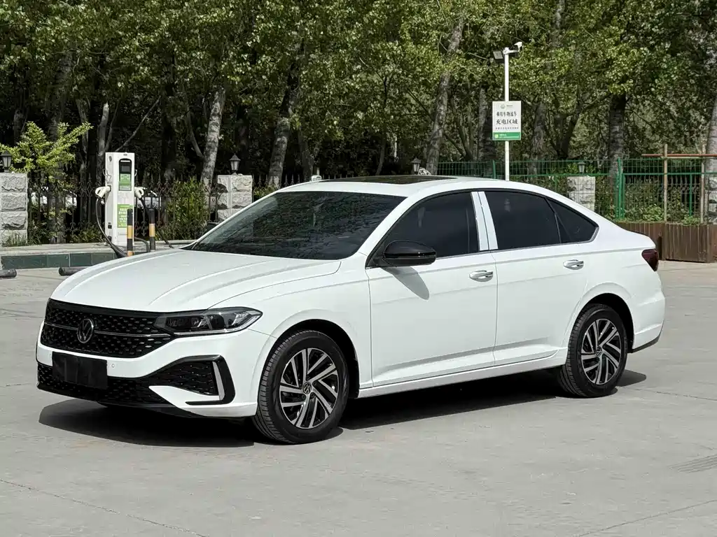 Lavida 2024 300TSI DSG Starry Sky Leading Edition купить на сайте DeffCars