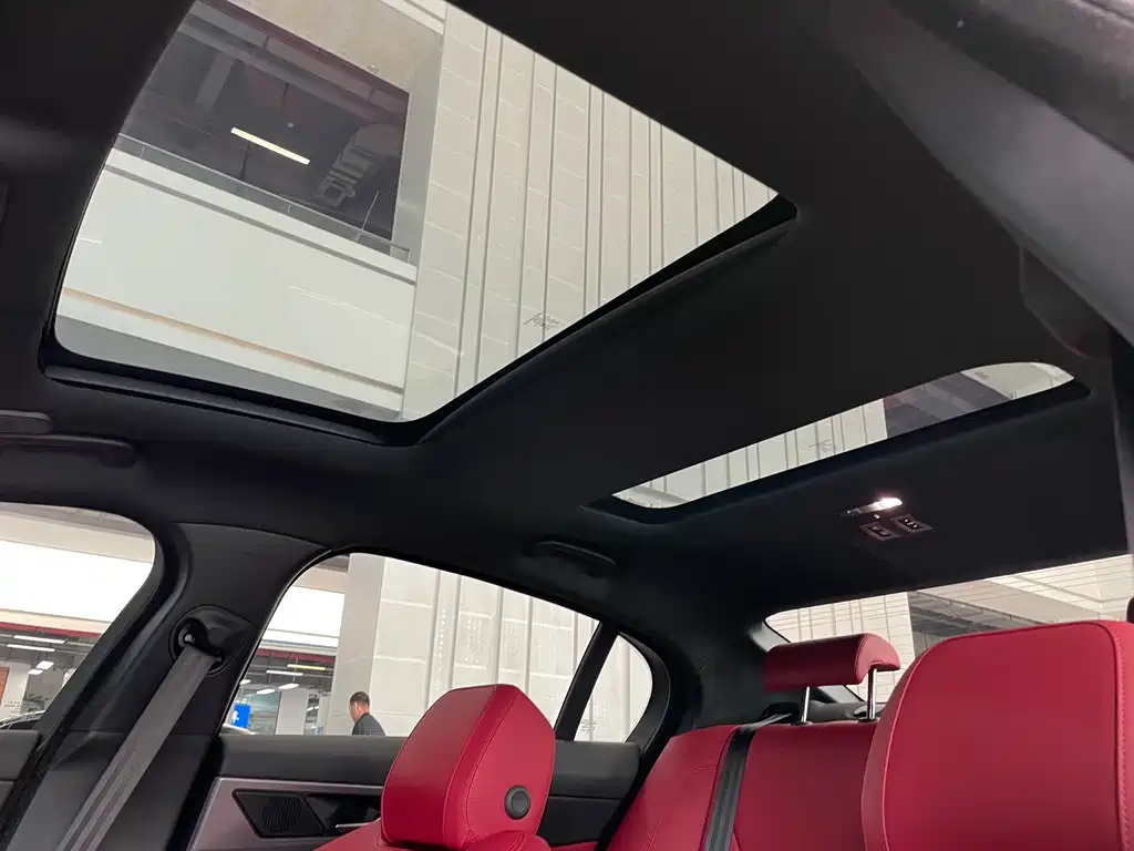 Jaguar XEL 2021 2.0T 250PS R-DYNAMIC S Advanced Sports Edition купить на сайте DeffCars