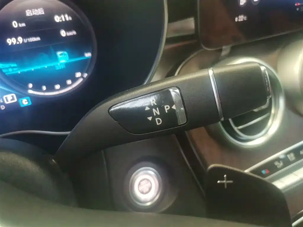 Mercedes-Benz GLC 2020 facelift GLC 300 L 4MATIC dynamic купить на сайте DeffCars
