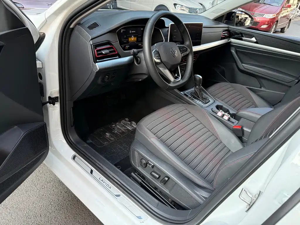 Lavida 2023 280TSI DSG Starry Sky Full Edition купить на сайте DeffCars