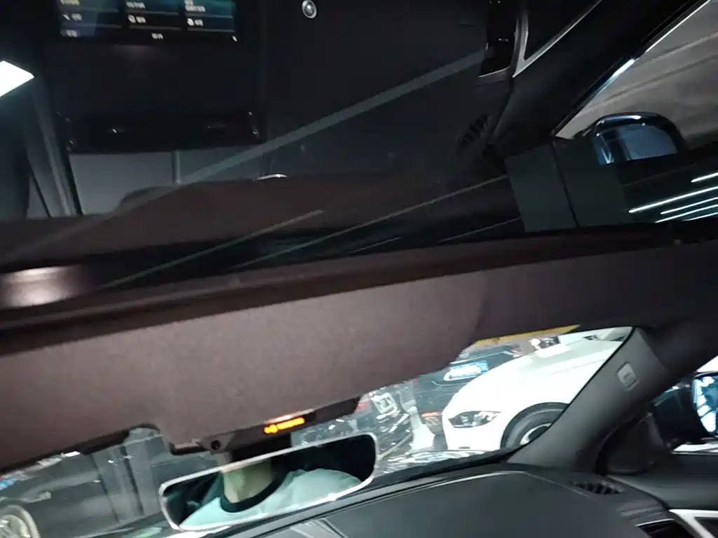 Jaguar F-TYPE 2021 P300 rear-wheel drive hardtop version купить на сайте DeffCars