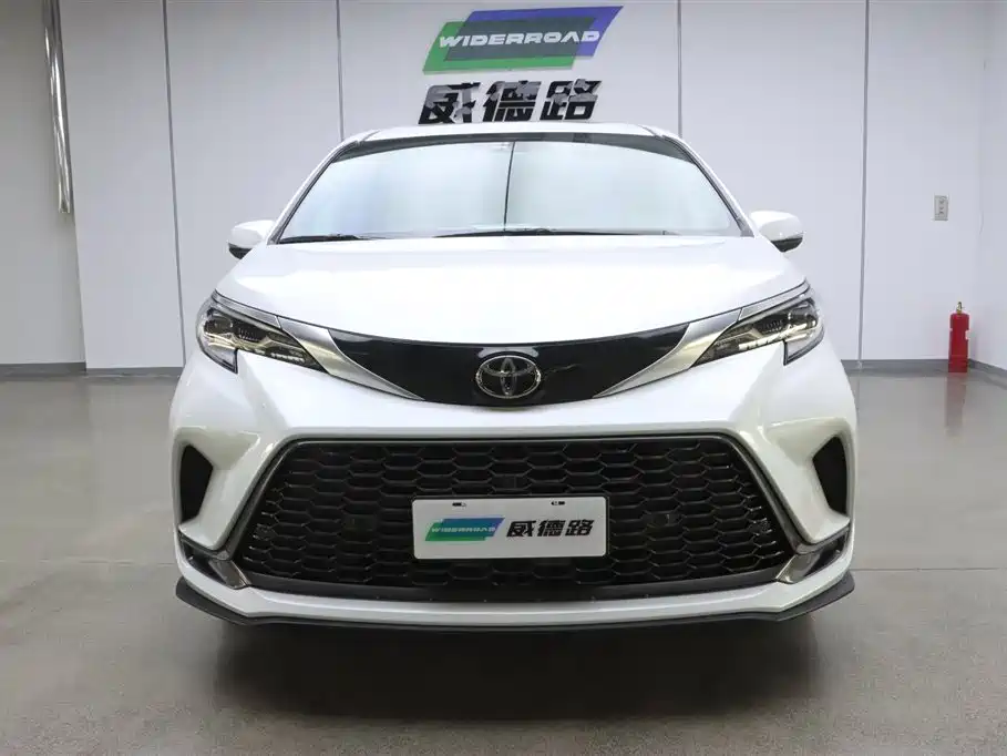 Grevia 2024 2.5L hybrid premium PLUS four-wheel drive version купить на сайте DeffCars