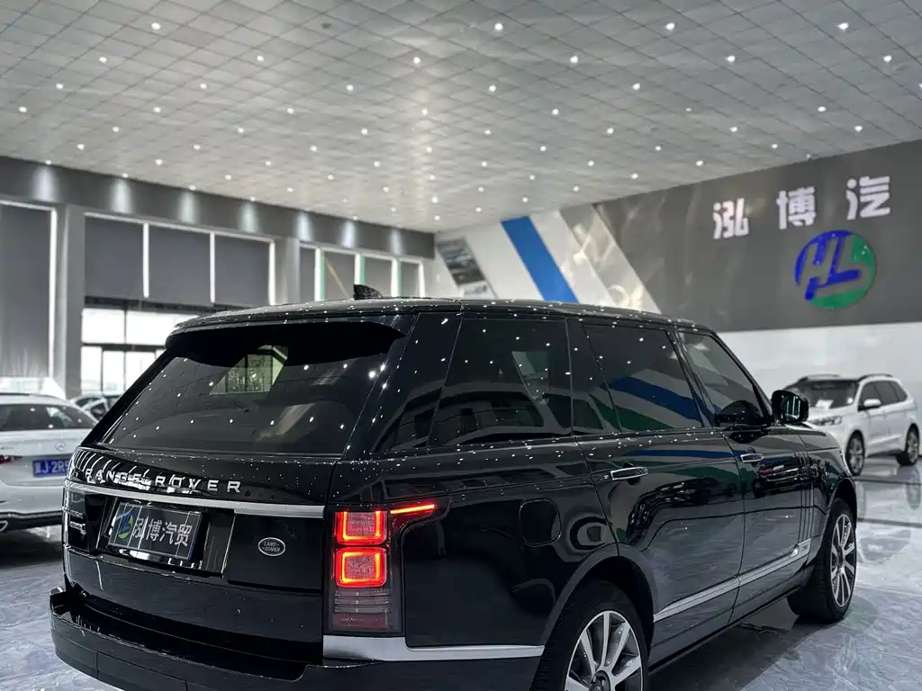 Range Rover 2017 3.0 SC V6 Vogue Extended Edition купить на сайте DeffCars