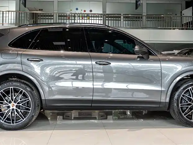 Cayenne 2025 Cayenne 3.0T Dream Edition купить на сайте DeffCars