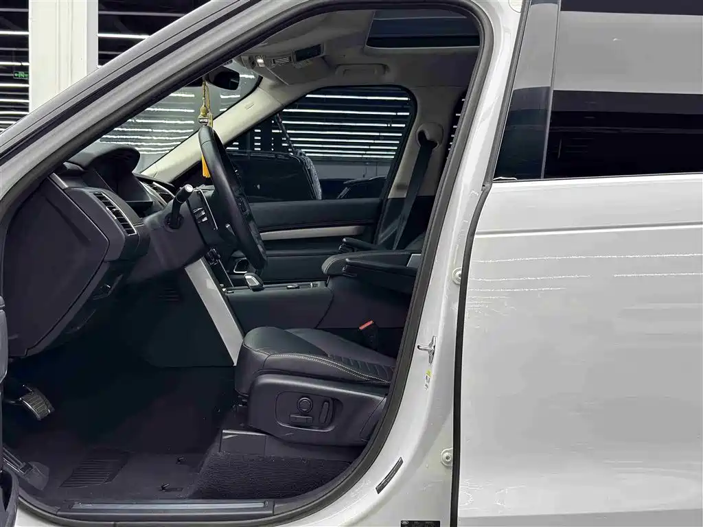 Discover the 2023 facelift 360PS R-Dynamic S купить на сайте DeffCars