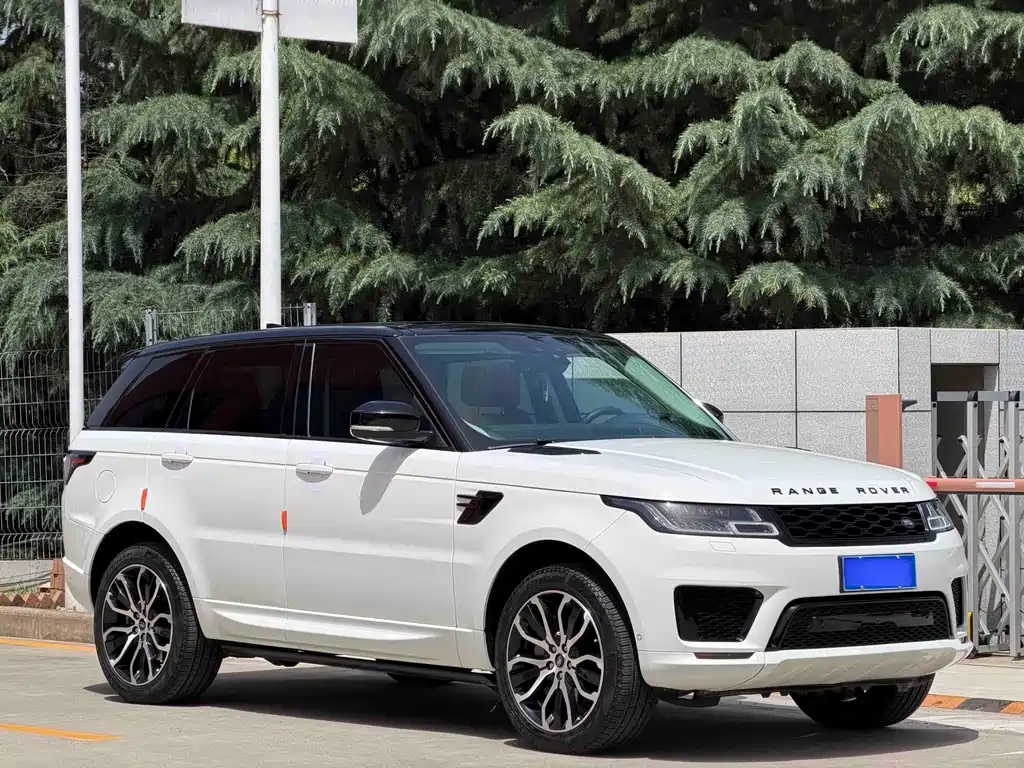 Range Rover Sport 2021 3.0 L6 Black Edition купить на сайте DeffCars