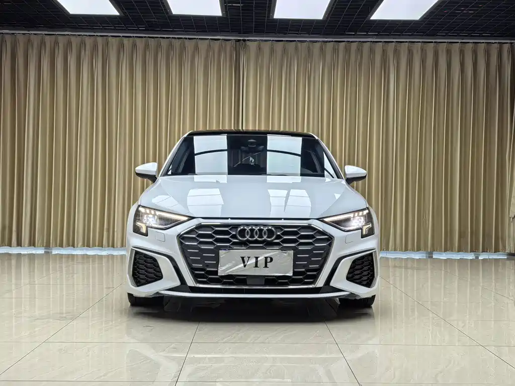 Audi A3 2021 Sportback 35 TFSI stylish and sporty купить на сайте DeffCars
