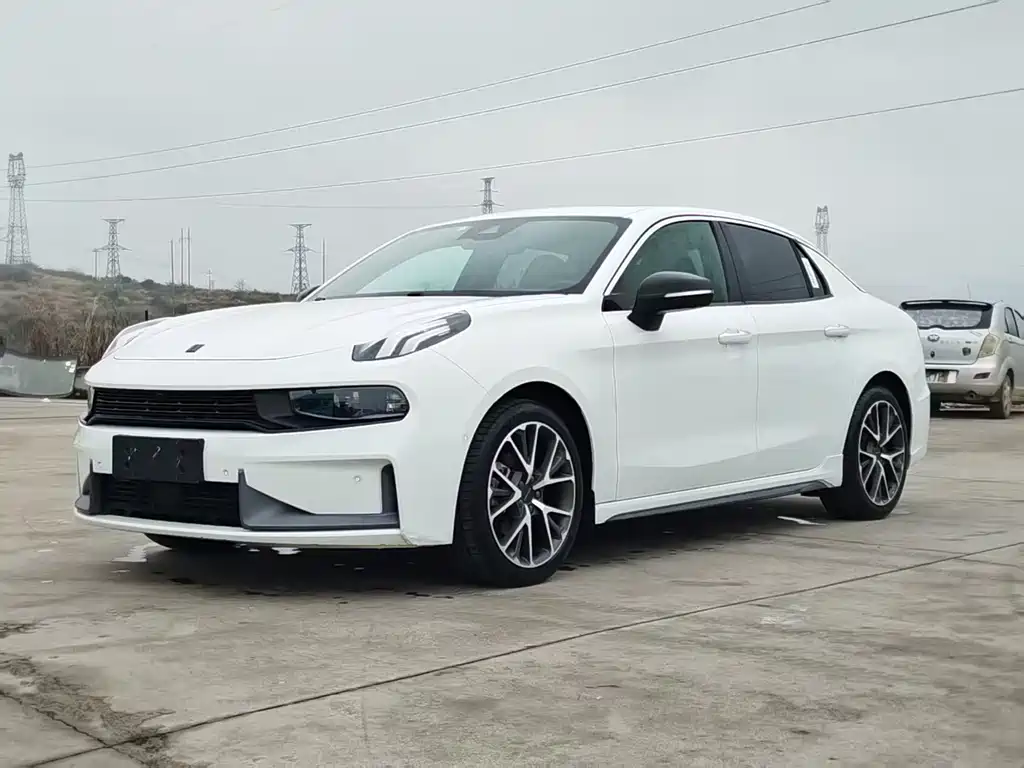 Lynk & Co 03 2018 1.5TD DCT Jin Pro Edition National V купить на сайте DeffCars