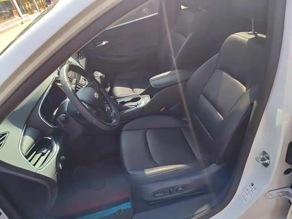 Malibu XL 2022 535T automatic sharp version купить на сайте DeffCars