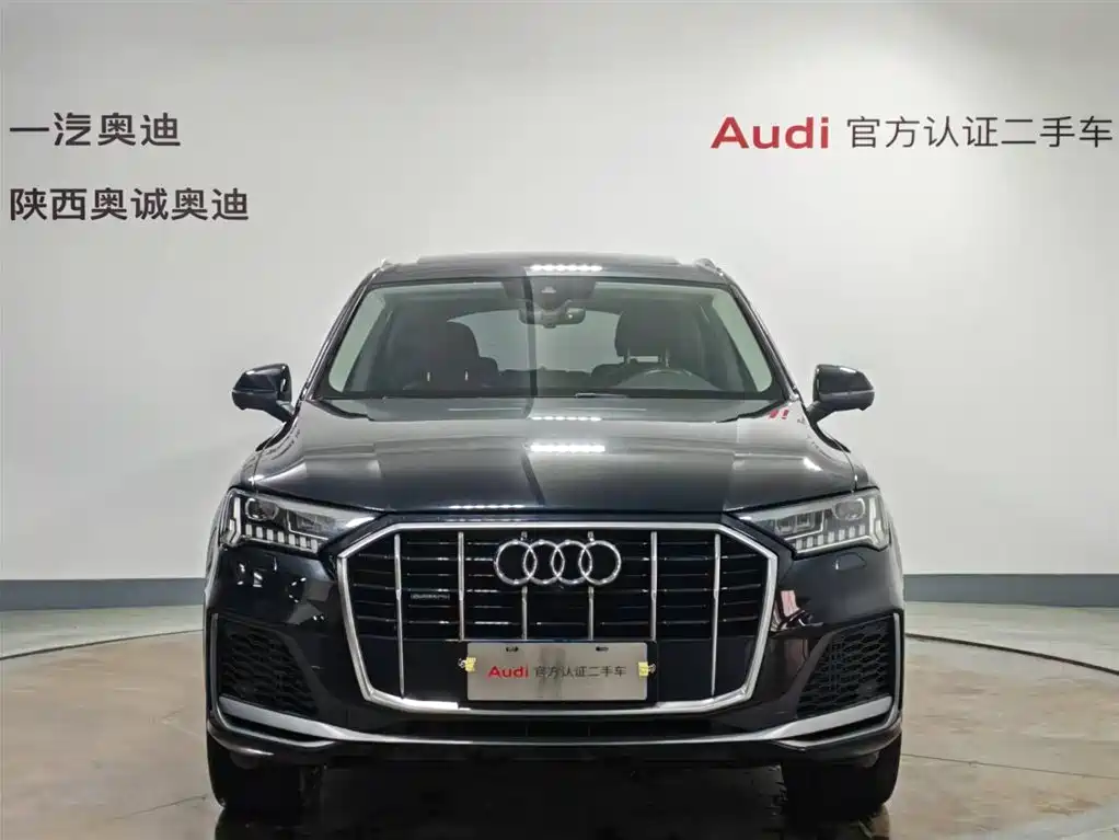 Audi Q7 2020 55 TFSI quattro S line sports купить на сайте DeffCars