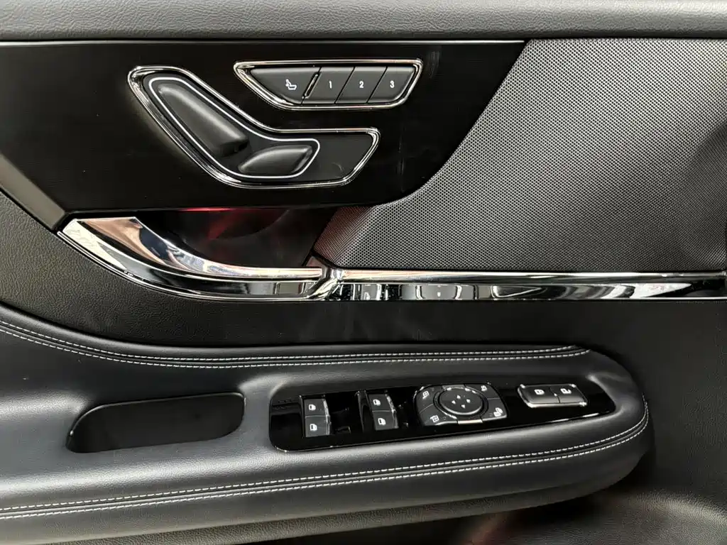 Adventurer 2024 2.0T two-wheel drive exclusive edition купить на сайте DeffCars