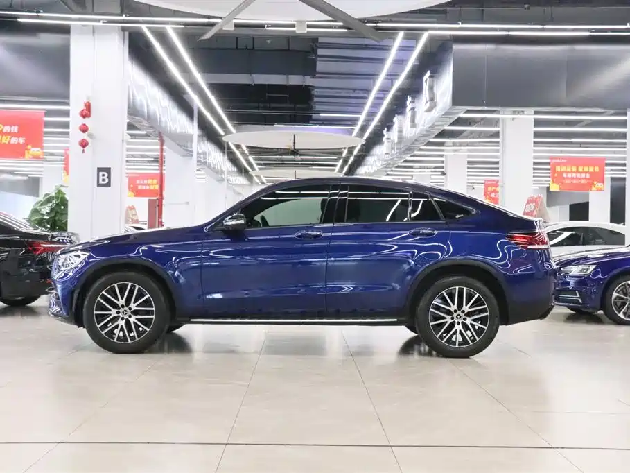 Mercedes-Benz GLC Coupe 2020 GLC 300 4MATIC Coupe SUV купить на сайте DeffCars