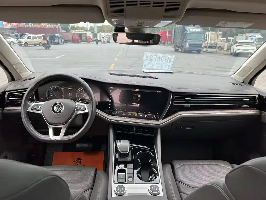 Touareg 2020 2.0TSI Ruishang Edition National VI купить на сайте DeffCars