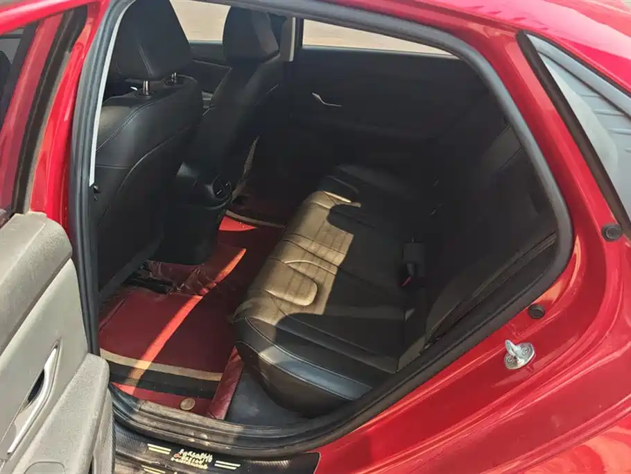 Elantra 2022 1.5L CVT LUX Premium Edition купить на сайте DeffCars