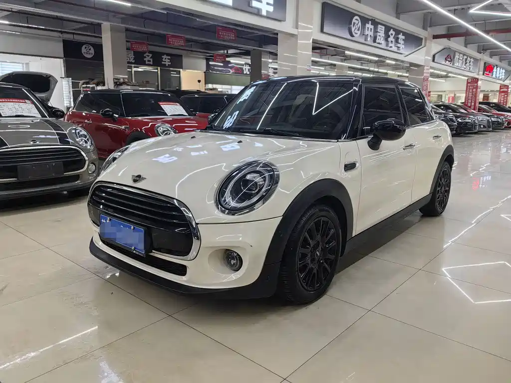 MINI 2021 1.5T COOPER Classic Five-Door Edition купить на сайте DeffCars
