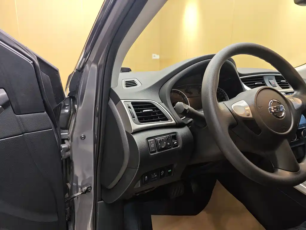 Sylphy 2022 Classic 1.6XE CVT Comfort Edition купить на сайте DeffCars