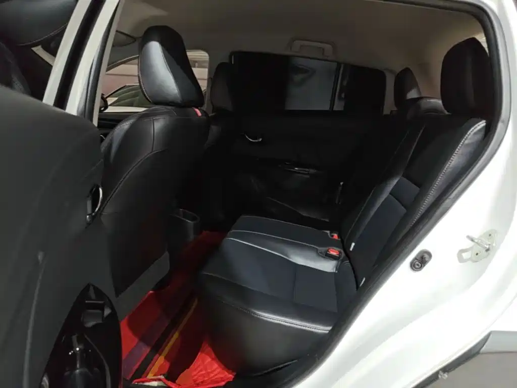 YARiS L Zhixuan 2021 Zhixuan X 1.5L CVT Deluxe Edition купить на сайте DeffCars
