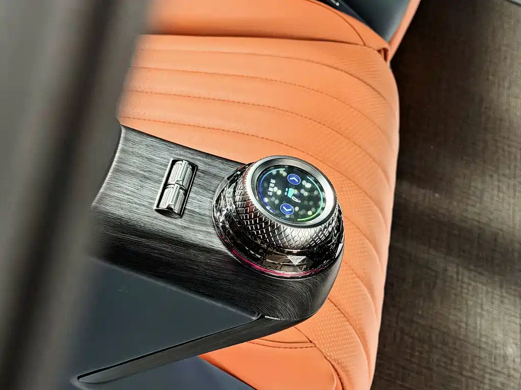 Grevia 2024 2.5L Hybrid Comfort Edition купить на сайте DeffCars