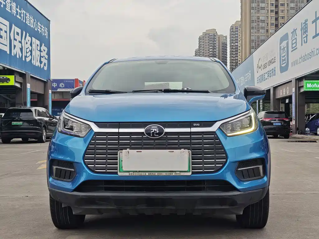Yuan New Energy 2019 EV535 ZhiLian Tide Leader купить на сайте DeffCars