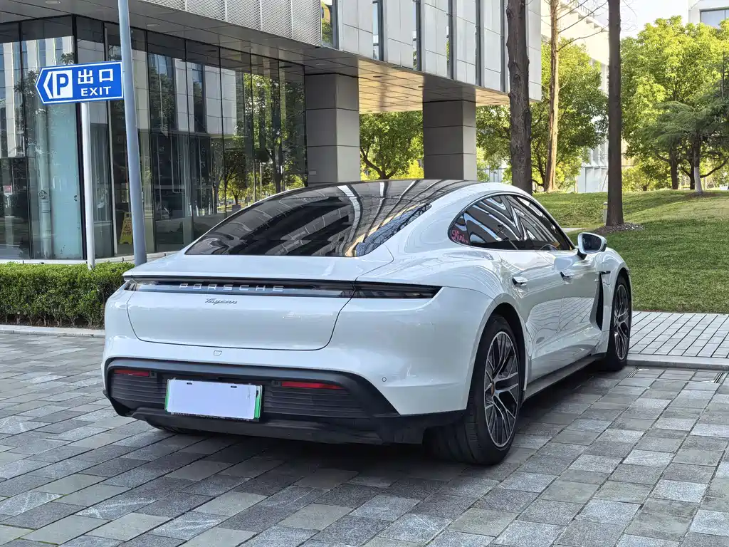 Taycan 2022 facelift Taycan купить на сайте DeffCars