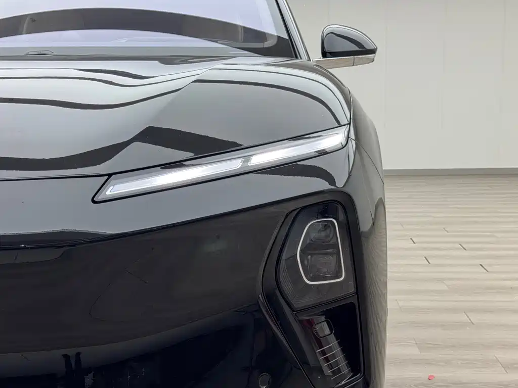 NIO ET9 2025 102kWh Signature Edition купить на сайте DeffCars