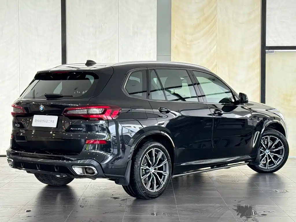 BMW X5 2022 facelift xDrive 30Li M sports package купить на сайте DeffCars