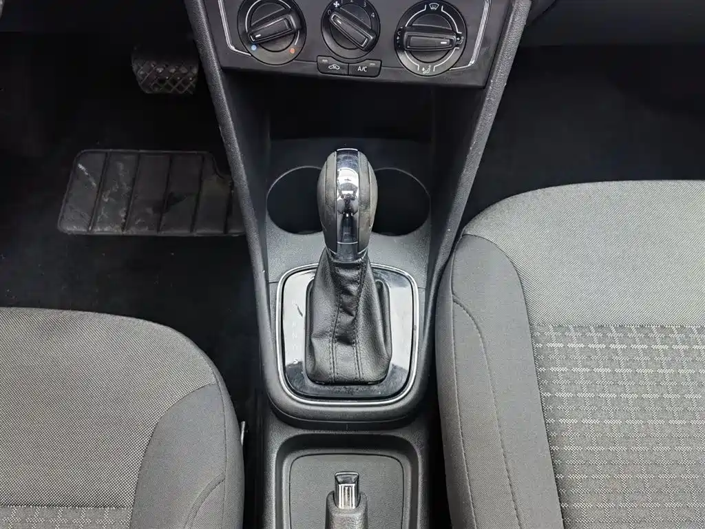 Polo 2018 1.5L automatic safety model купить на сайте DeffCars