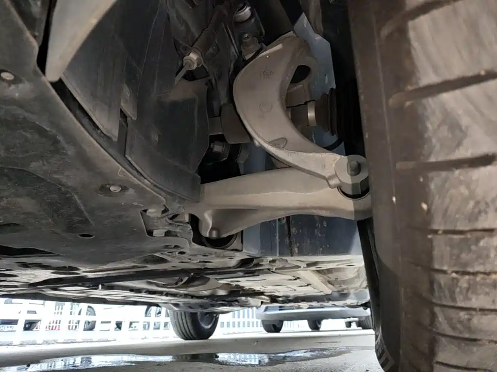 Volvo XC60 2025 B5 4WD Zhiyuan Deluxe Edition купить на сайте DeffCars