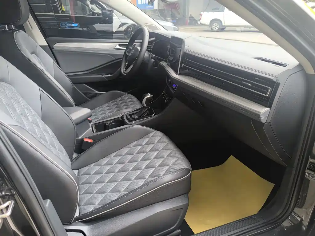 Sagitar 2024 300TSI DSG Super Edition купить на сайте DeffCars
