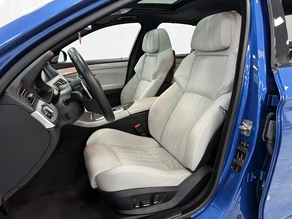 BMW M5 2012 M5 купить на сайте DeffCars