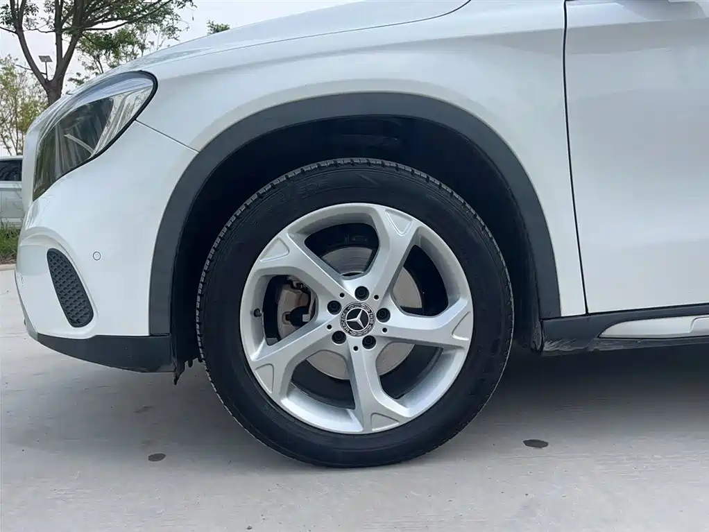 Mercedes-Benz GLA 2018 GLA 200 Dynamic купить на сайте DeffCars