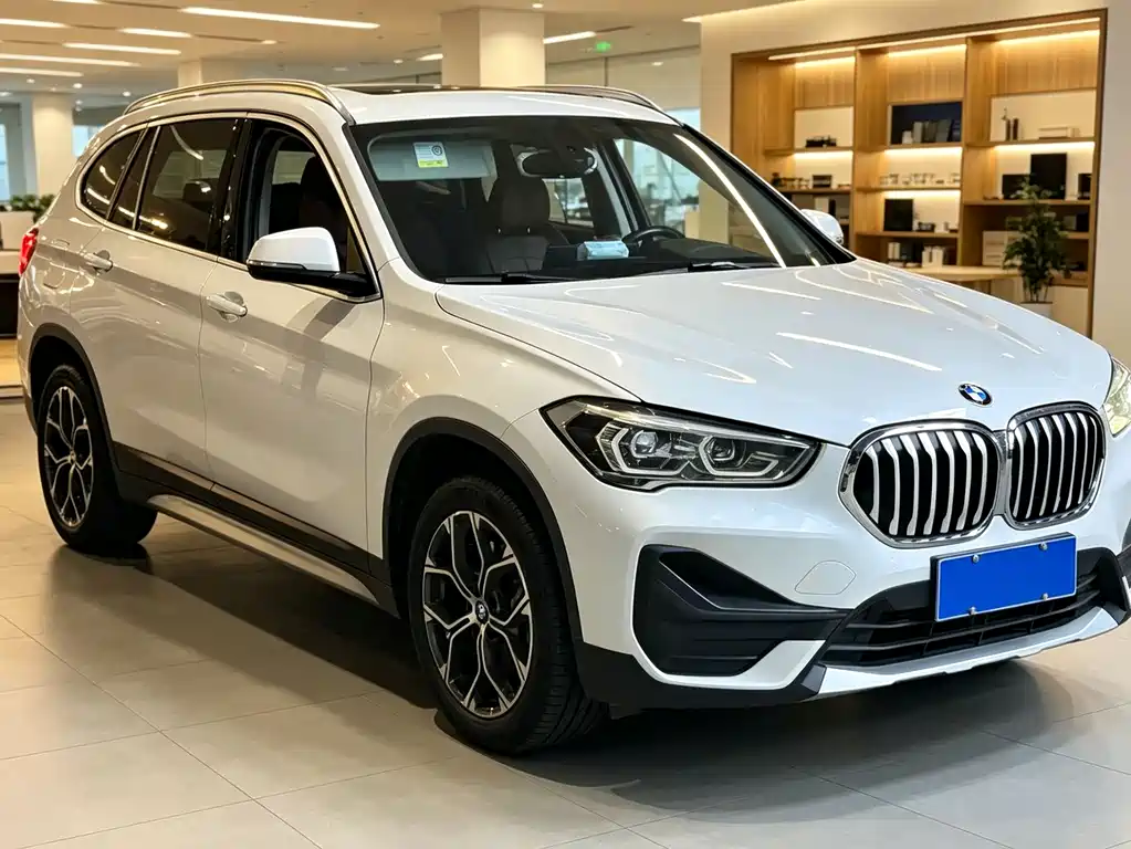 BMW X1 2021 facelift sDrive25Li leading model купить на сайте DeffCars
