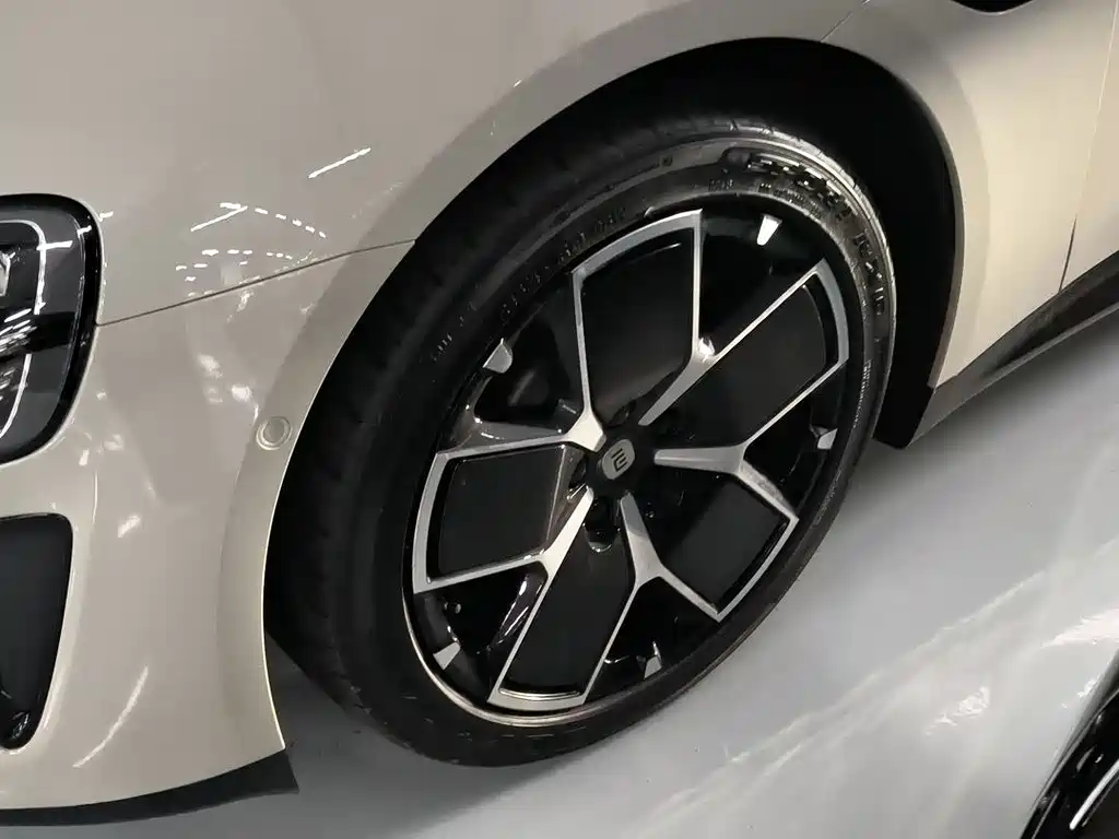 Xiaomi SU7 2024 rear-wheel drive long-range smart driving version купить на сайте DeffCars