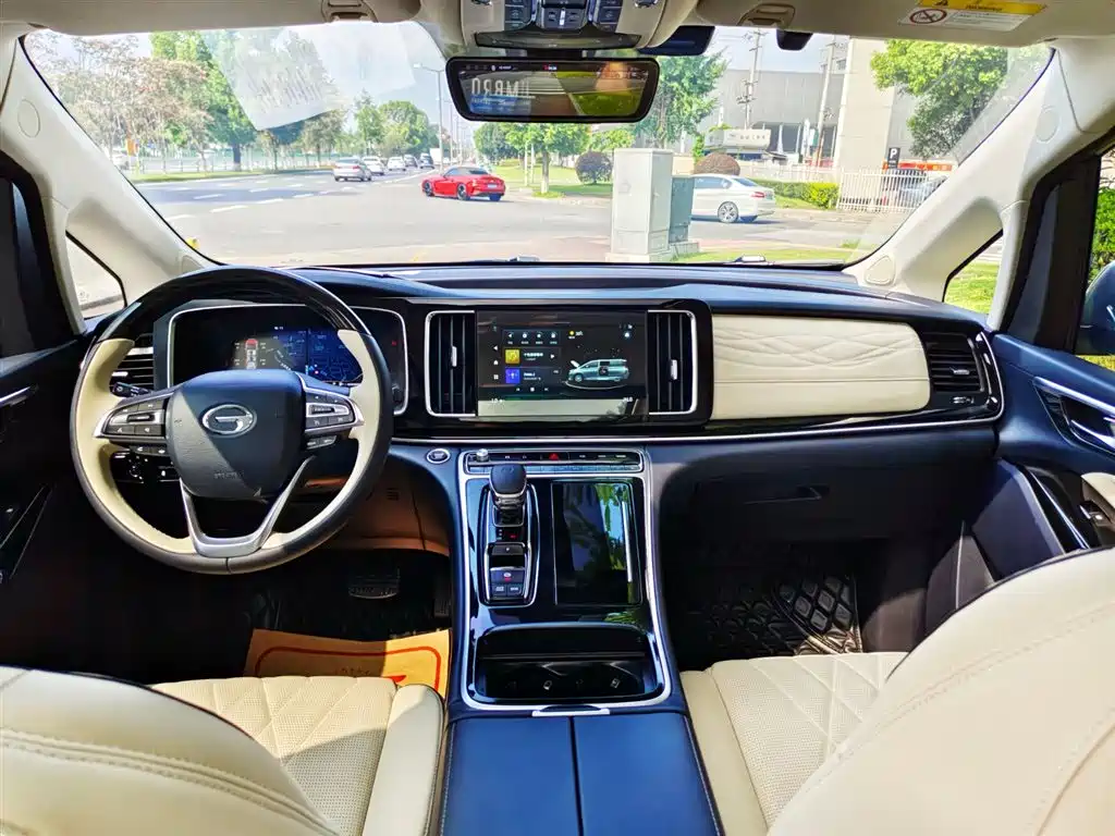 Trumpchi M8 2021 Master Series 390T Four-Seater Honor Edition купить на сайте DeffCars