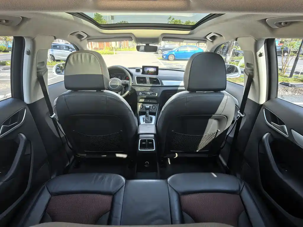 Audi Q3 2018 30th Anniversary Model 35 TFSI Sports купить на сайте DeffCars