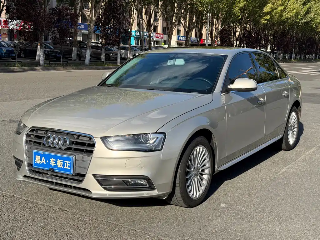 Audi A4L 2015 35 TFSI automatic comfort type купить на сайте DeffCars