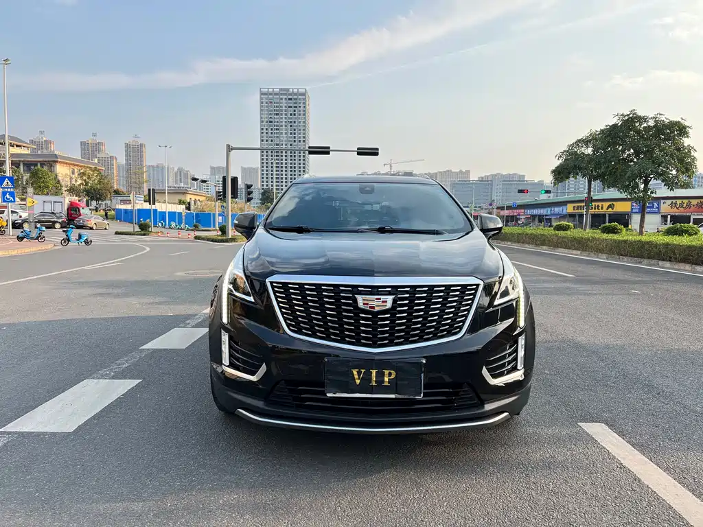 Cadillac XT5 2021 28T luxury model купить на сайте DeffCars