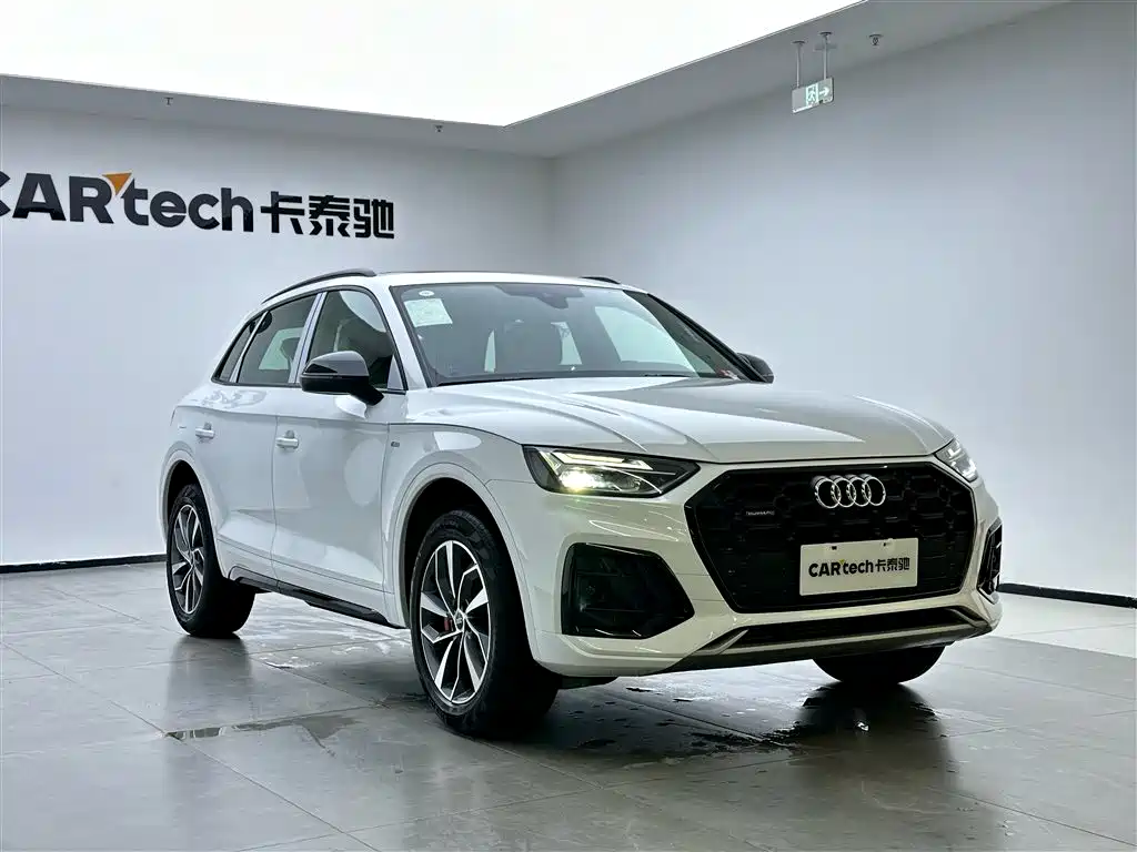Audi Q5L 2024 40 TFSI luxury and dynamic model купить на сайте DeffCars