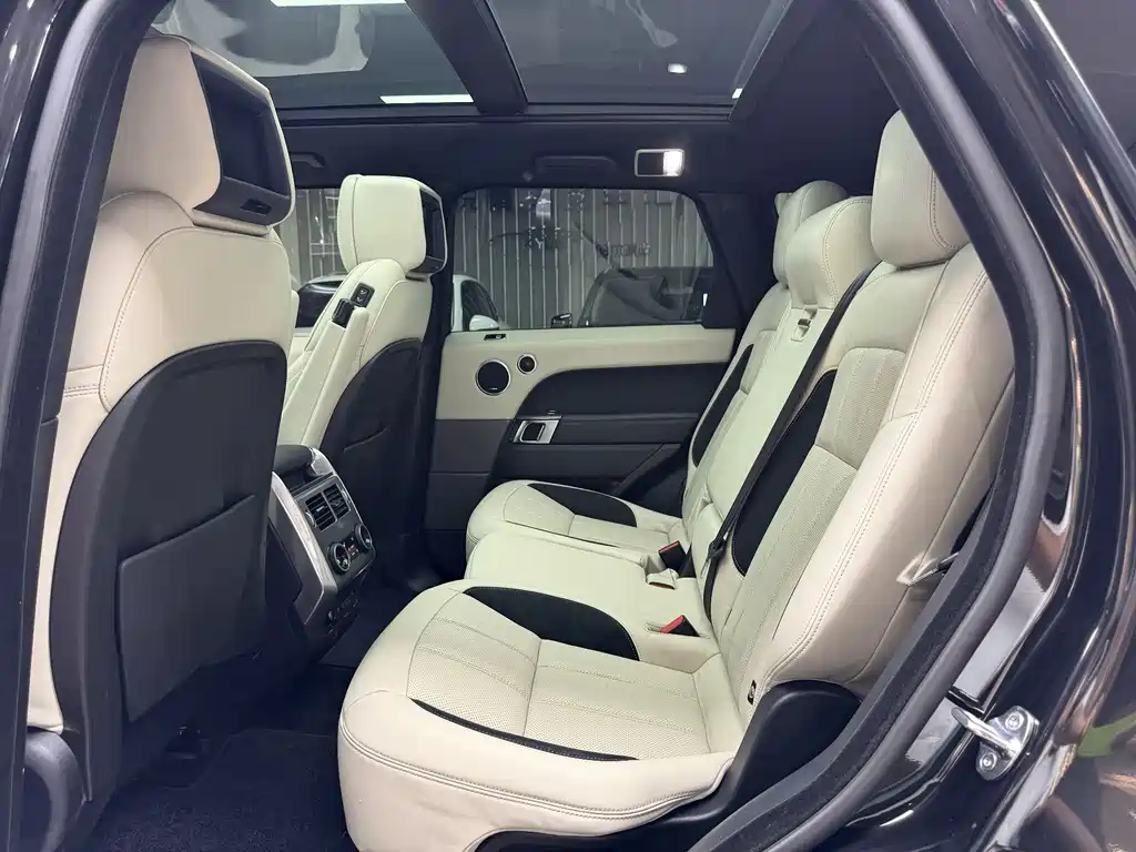 Range Rover Sport 2020 3.0 L6 SE купить на сайте DeffCars