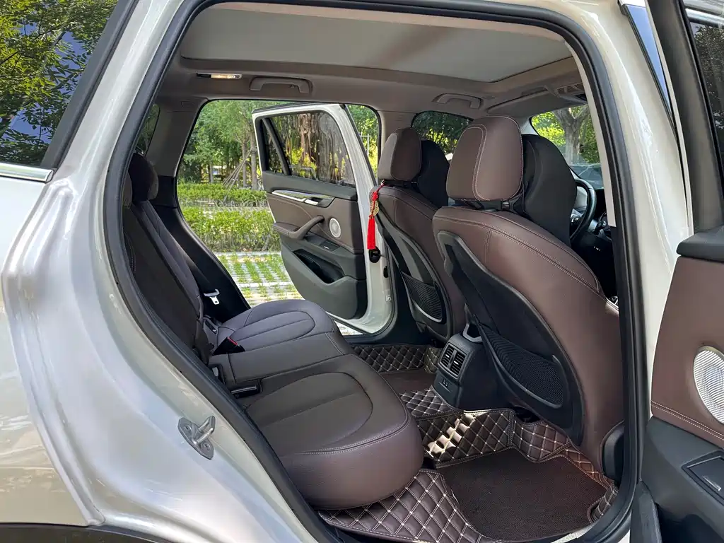 BMW X1 2022款 xDrive25Li 尊享型 купить на сайте DeffCars