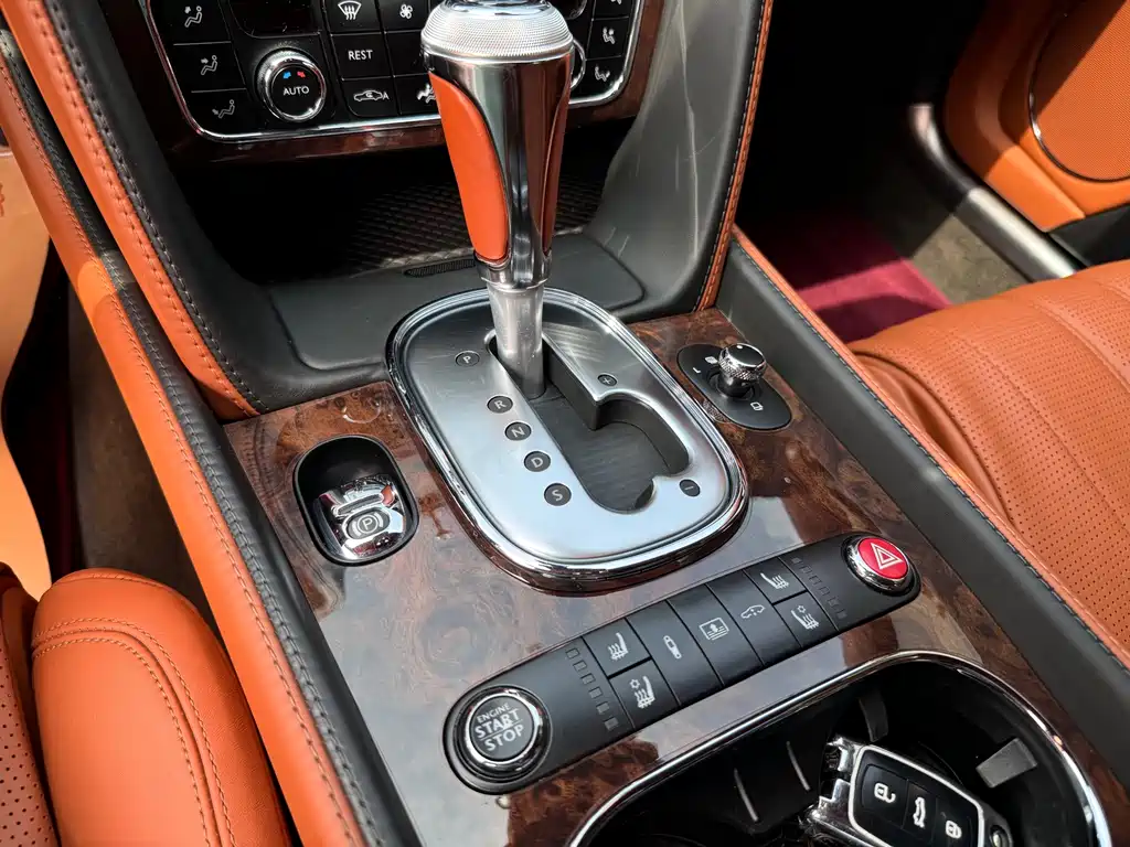 Flying Spur 2013 6.0T W12 Premium Edition купить на сайте DeffCars