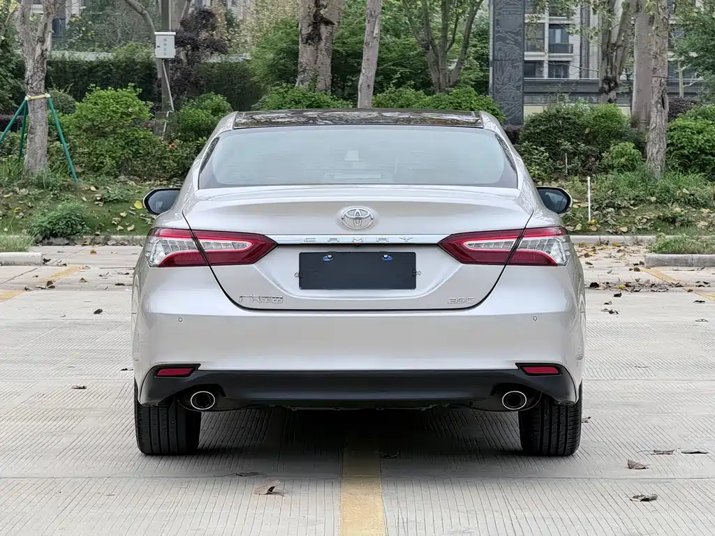 Camry 2019 facelift 2.5G Deluxe Edition купить на сайте DeffCars
