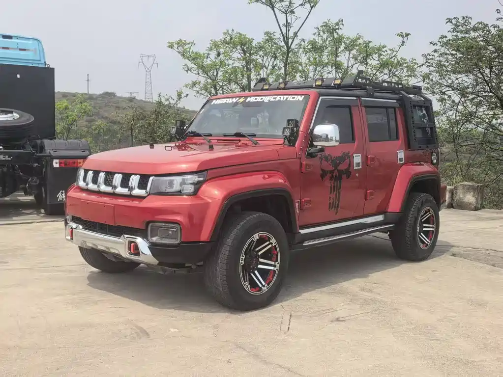 Beijing Off-Road BJ40 2018 PLUS 2.3T automatic four-wheel drive flagship version National V купить на сайте DeffCars
