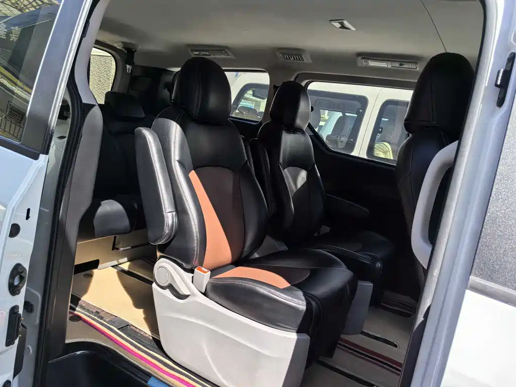Maxus G10 2021 2.0T automatic elite version gasoline 7 seats купить на сайте DeffCars