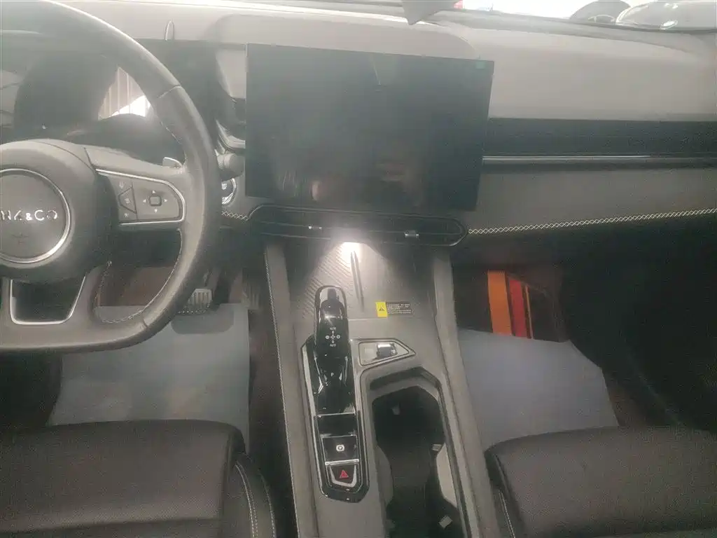 Lynk & Co 03 2023 1.5TD DCT Pro купить на сайте DeffCars