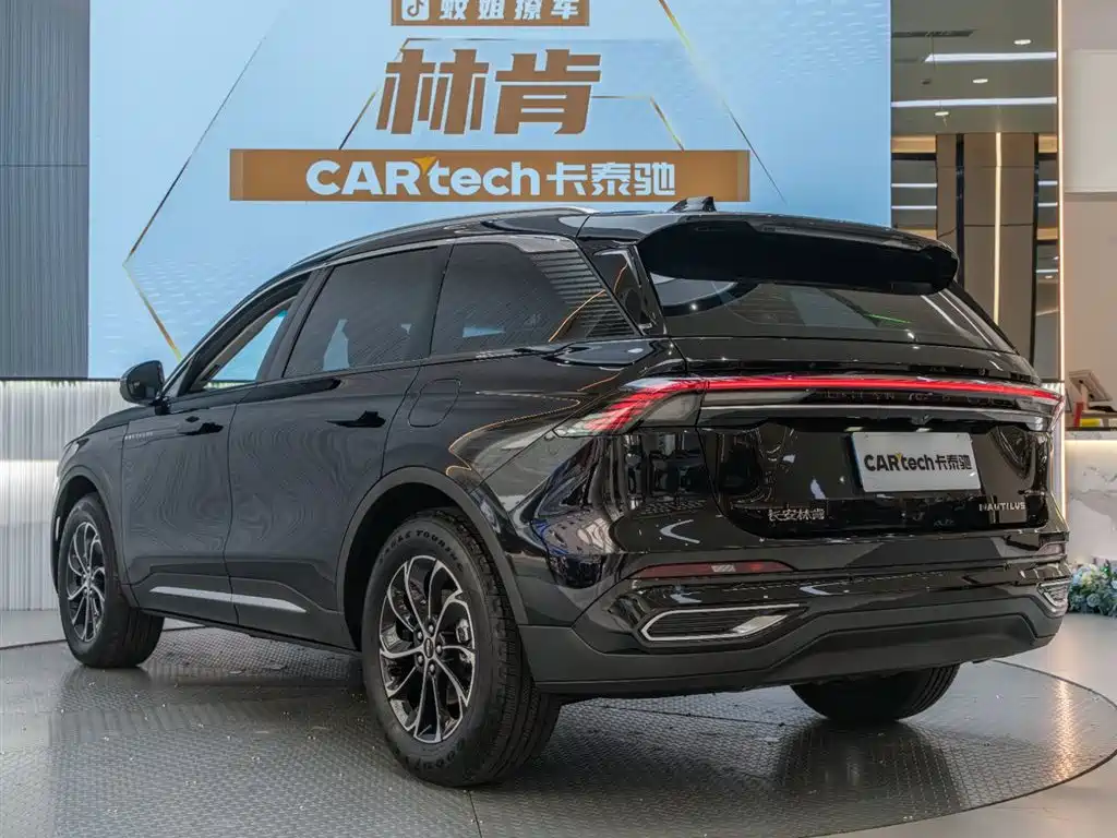 Voyager 2025 2.0T four-wheel drive exclusive edition купить на сайте DeffCars